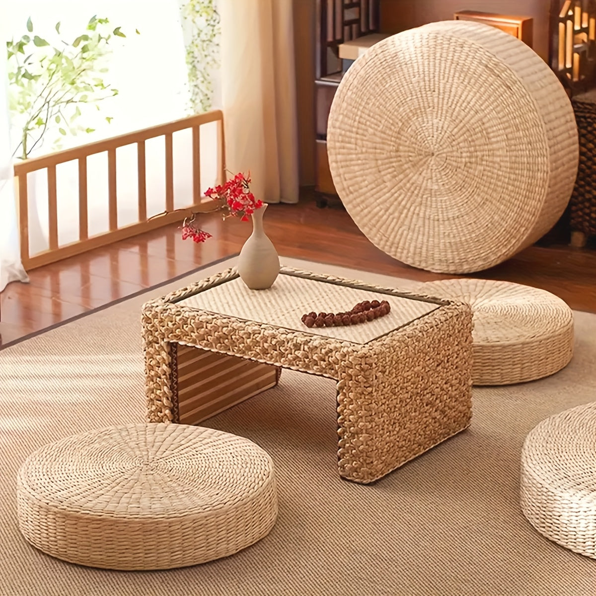 Round Handwoven Straw Floor Cushion, Japanese Tatami Pillow for Yoga, Meditation And Home Seating